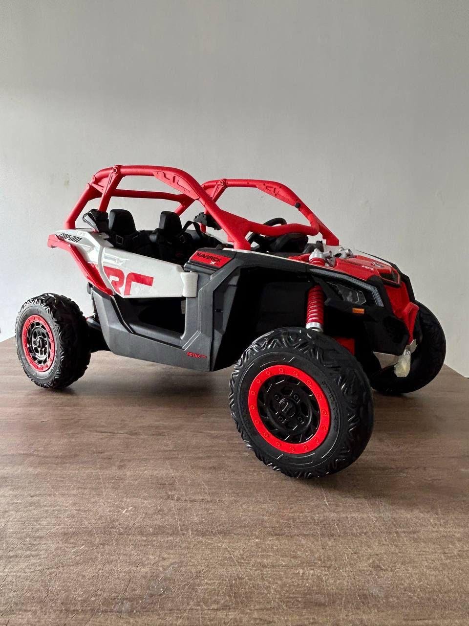 Carro Eléctrico Infantil Can-Am Maverick 4x4 24V Licenciado con 5 Motores y Pantalla Multimedia - Imagen 5