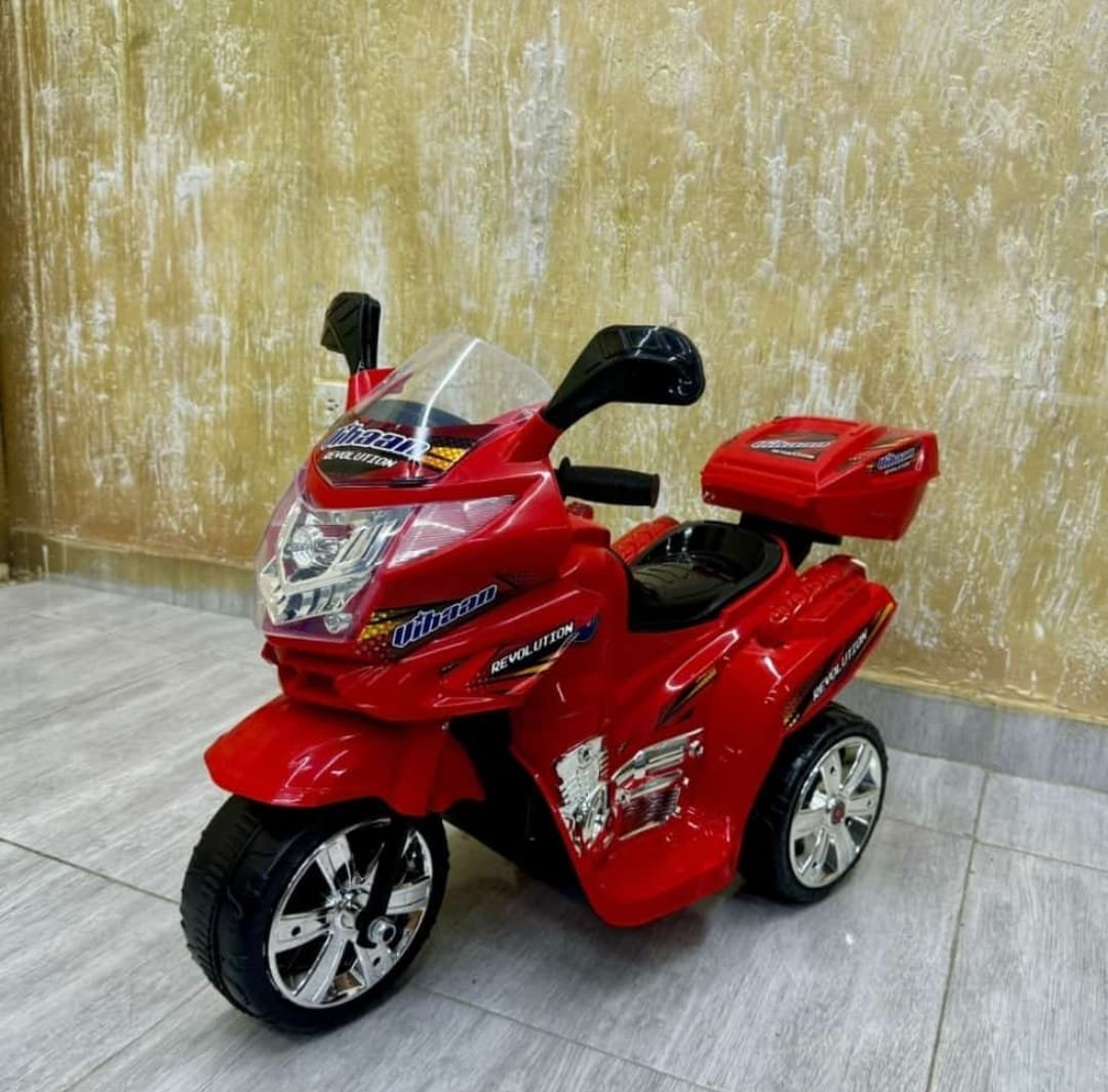 Trimoto Eléctrica Infantil 6V con Bluetooth, Luces LED y Baúl Trasero - Imagen 4