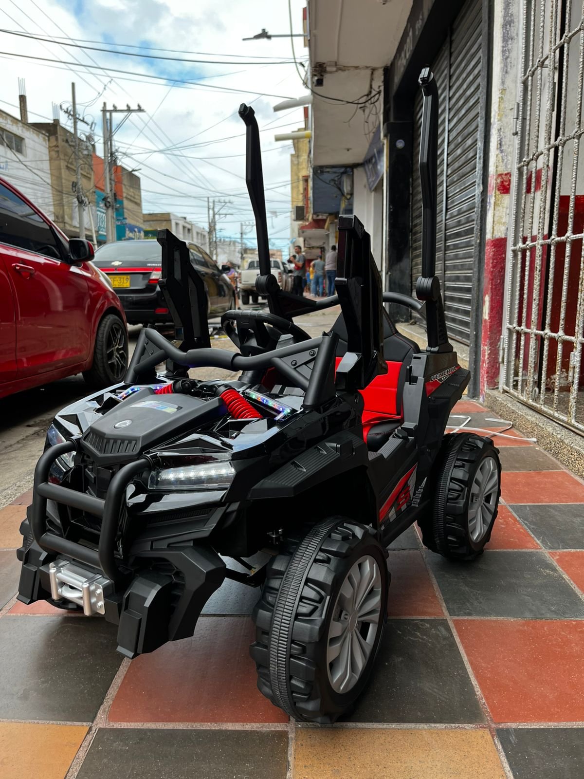 Carro Montable Eléctrico Infantil Razer 12V con 5 Motores, Control Remoto y Llantas de Goma - Imagen 4